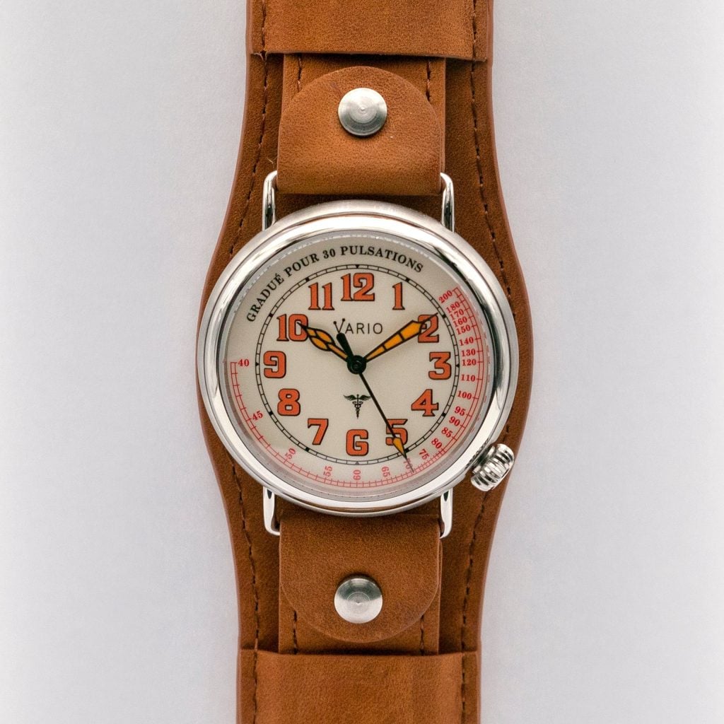 Vario 1918 Medic Cream Dial with Orange Lume Bund Camel Brown Bund Coal Black