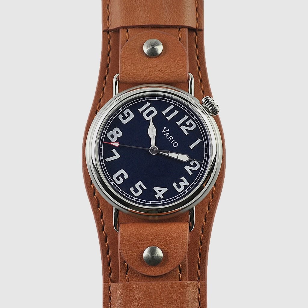 Vario 1918 Pilot Blue Dial with White Lume 37 mm Bund Oiled Caramel Brown 40 mm Bund Oiled Mocha Brown